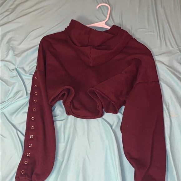 Button Sleeve Cropped Hoodie - Picture 5 of 5